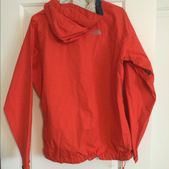 North Face Windbreaker Size Large Waterproof - Picture 3 of 6